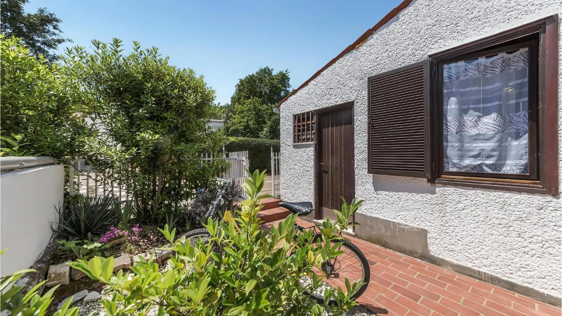 Lovely Home In Cervar Porat With Wifi Holiday home Cervar-Porat